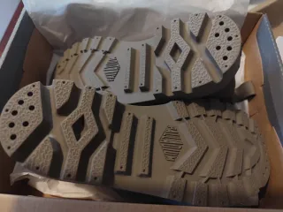 ✅Botines Palladium talla 37