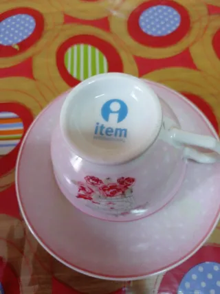 Tazza da tè con piattino da collezione