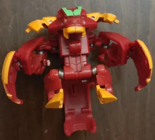 Bakugan 860G 5€ Bakugan B100 10€ Per il lotto 12€