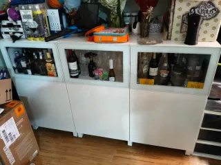 Mueble aparador salón blanco y cristal