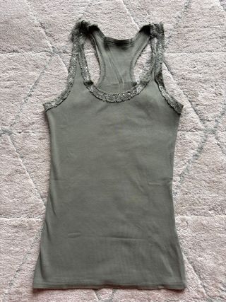Camiseta tirantes mujer verde militar