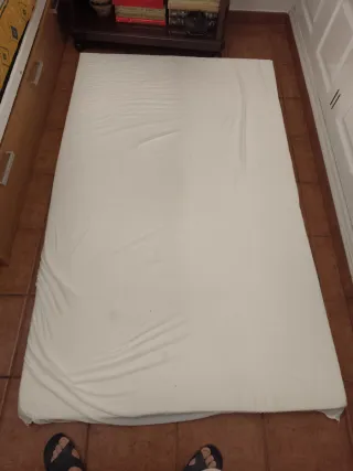 Cubre colchón antiescaras.