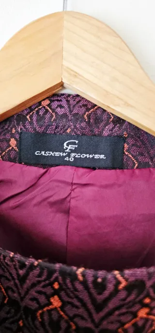 Chaquetón Flores Morado T.40