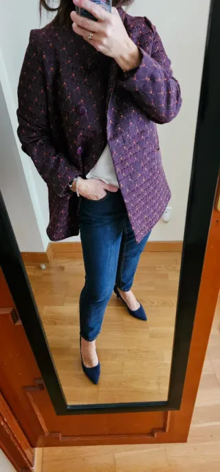 Chaquetón Flores Morado T.40
