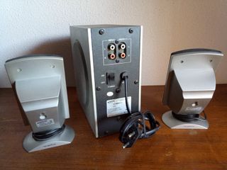 Altavoces 2.1 NGS Beat