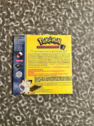 Pokémon Play-It! Juego de Cartas Intercambiables