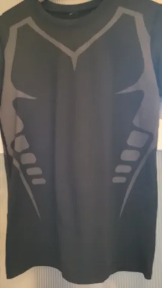 Camiseta deportiva técnica negra talla XS