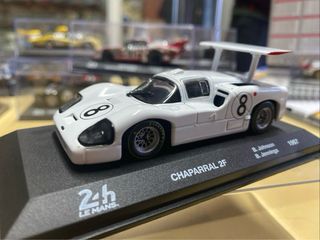 Ixo Models Chaparral 2F 1/43 B. Johnson