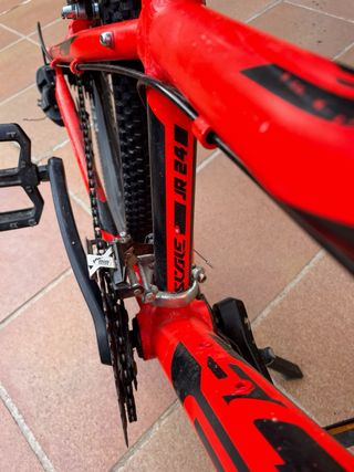 Bicicleta Scott Scale JR 24 Roja