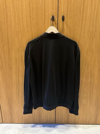 Chaqueta técnica ZARA negra acolchada