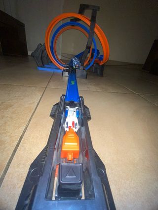 Hot Wheels Triple Loop
