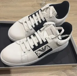 Zapatillas Emporio Armani Blancas y Negras