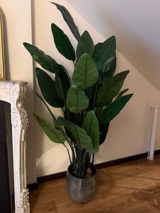 Planta Artificial Grande Decorativa