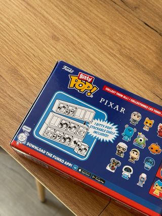 Lote Bitty Pop! WALL-E EVE + caja pixar