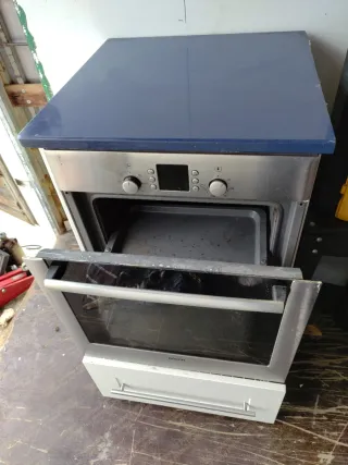 Horno eléctrico con cajón inferior