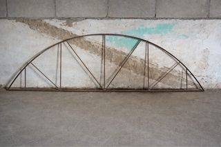 Cercha metálica forma arco