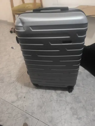 Maleta mediana 67/45/25