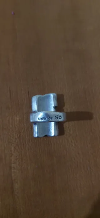 Anillo Uno de 50.