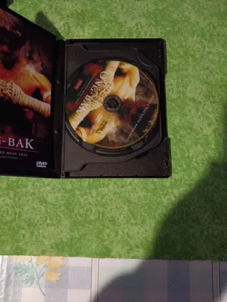 DVD Ong-Bak: El Guerrero Muay Thai