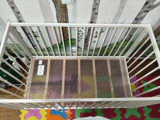 Cuna blanca infantil