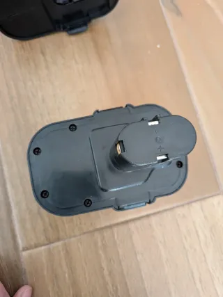 Taladro Kraft 14.4V con cargador y batería