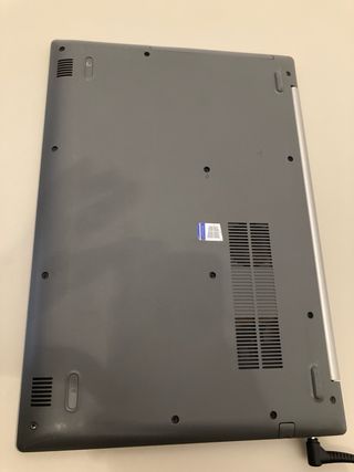 PC Portátil Lenovo Intel 8550U