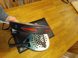 Bullpadel Hack 04 y Vertex 04 Comfort