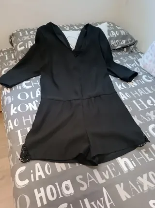 Mono corto negro sin estrenar