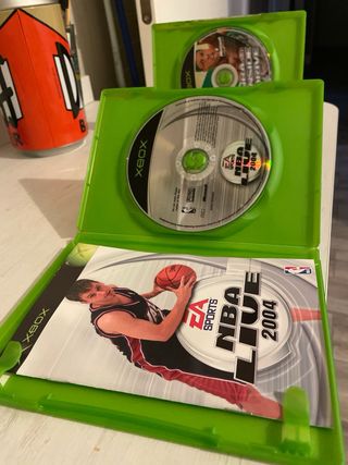 2 Juegos Xbox: NBA Inside Drive 03 y NBA Live 04