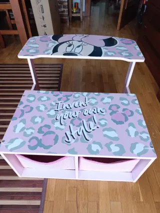 Banco-pupitre infantil Minnie Mouse con almacenaje