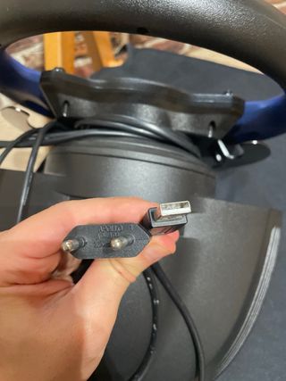 Volante Thrustmaster T150 PS4