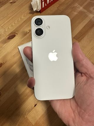 iPhone 16 Blanco