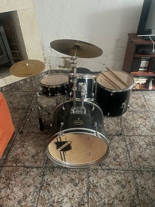 Batería infantil Millennium