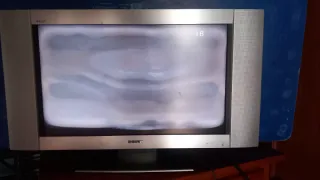 Tv 42 + tv 32 pulgadas Sony No Smart, todo 25 euro