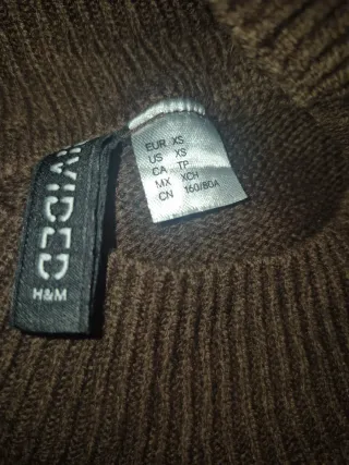 Jersey Marrón Cuello Alto