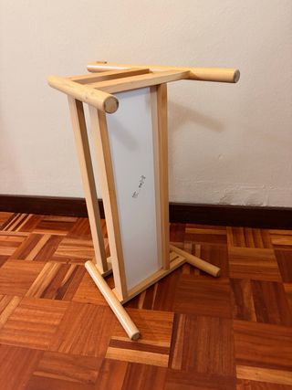 Expositor Libros IKEA FLISAT Madera