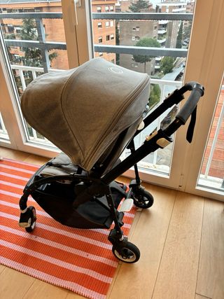 Bugaboo Bee5 + capazo + plástico lluvia + saco