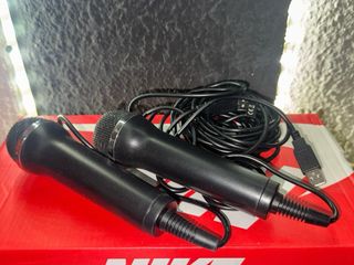 Let's Sing 10 PS4 + 2 micrófonos