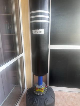 Saco de boxeo de pie Dripex