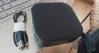 Cassa Bluetooth Nera ( no brand )