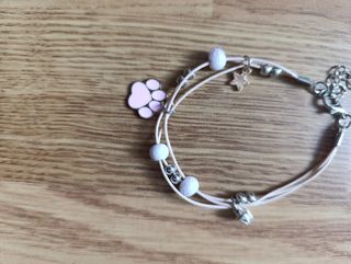 Pulsera rosa huella sin estrenar