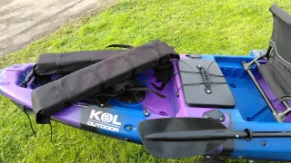 Kayak de pesca a pedales