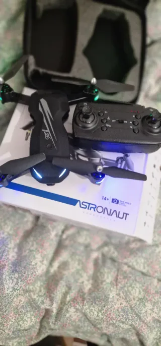 Drone Astronaut 126 con telecomando