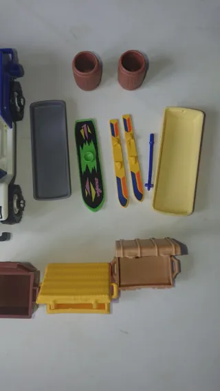 Lote Playmobil: Vehículos y Accesorios