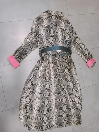 Vestido Lola Casademunt estampado serpiente