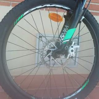 Bicicleta Rockrider 700 24"