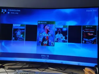 Xbox 360 Aurora + 2 mandos + 100 juegos