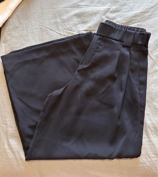 Pantalón de vestir / pinza Zara negro