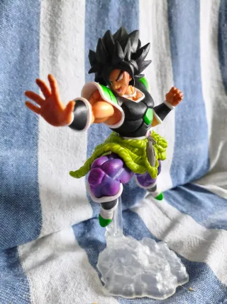 Figura Broly Dragon Ball Super