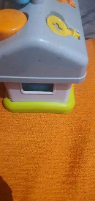 Juguete educativo para bebés